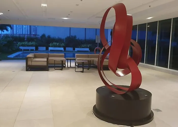 Red Makati-cozy Unit With Balcony Apartment Manila