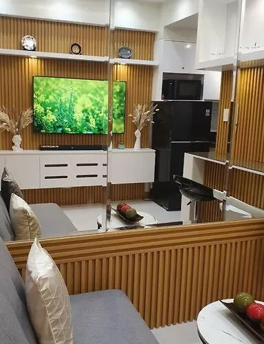 Red Makati-cozy Unit With Balcony * Manila